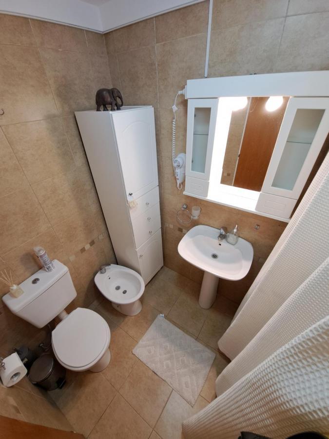 Moderno Departamento céntrico a tres cuadras de la peatonal y una del Hospital de niños Paraná Extérieur photo